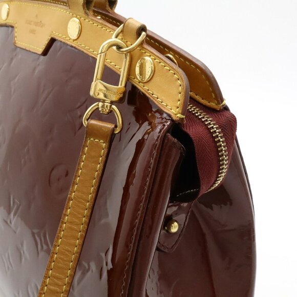 LOUIS VUITTON Red Monogram Shoulder Bag - Picture 6 of 10